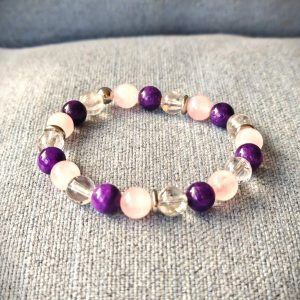 Bracelet Triangle d’Or : Amour, Sérénité et Harmonie.